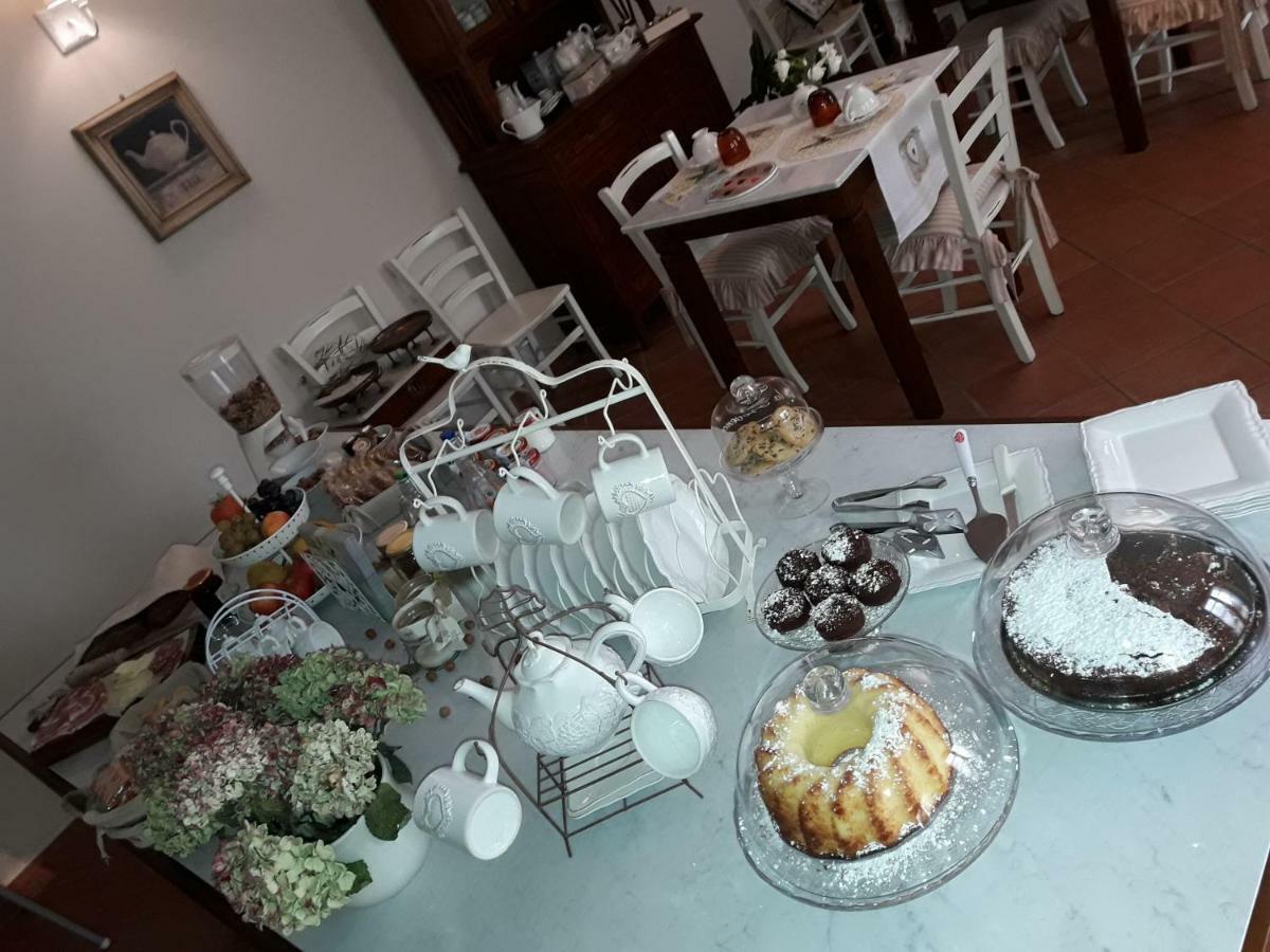 Tenuta Degli Angeli Rossi アスティ エクステリア 写真